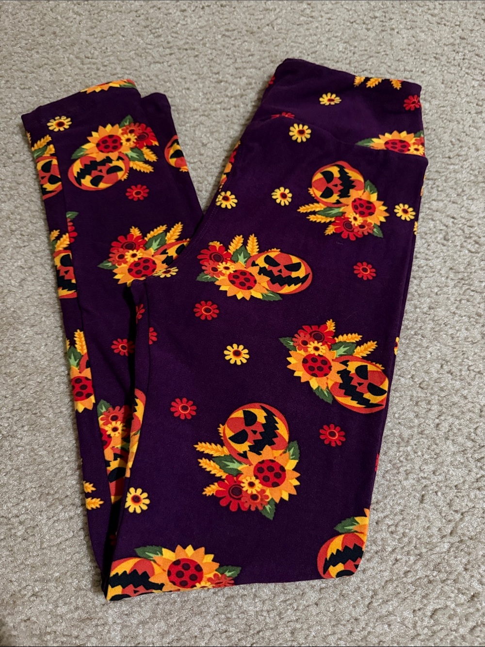 LuLaRoe Purple Halloween Pumpkin Floral Leggings - OS
